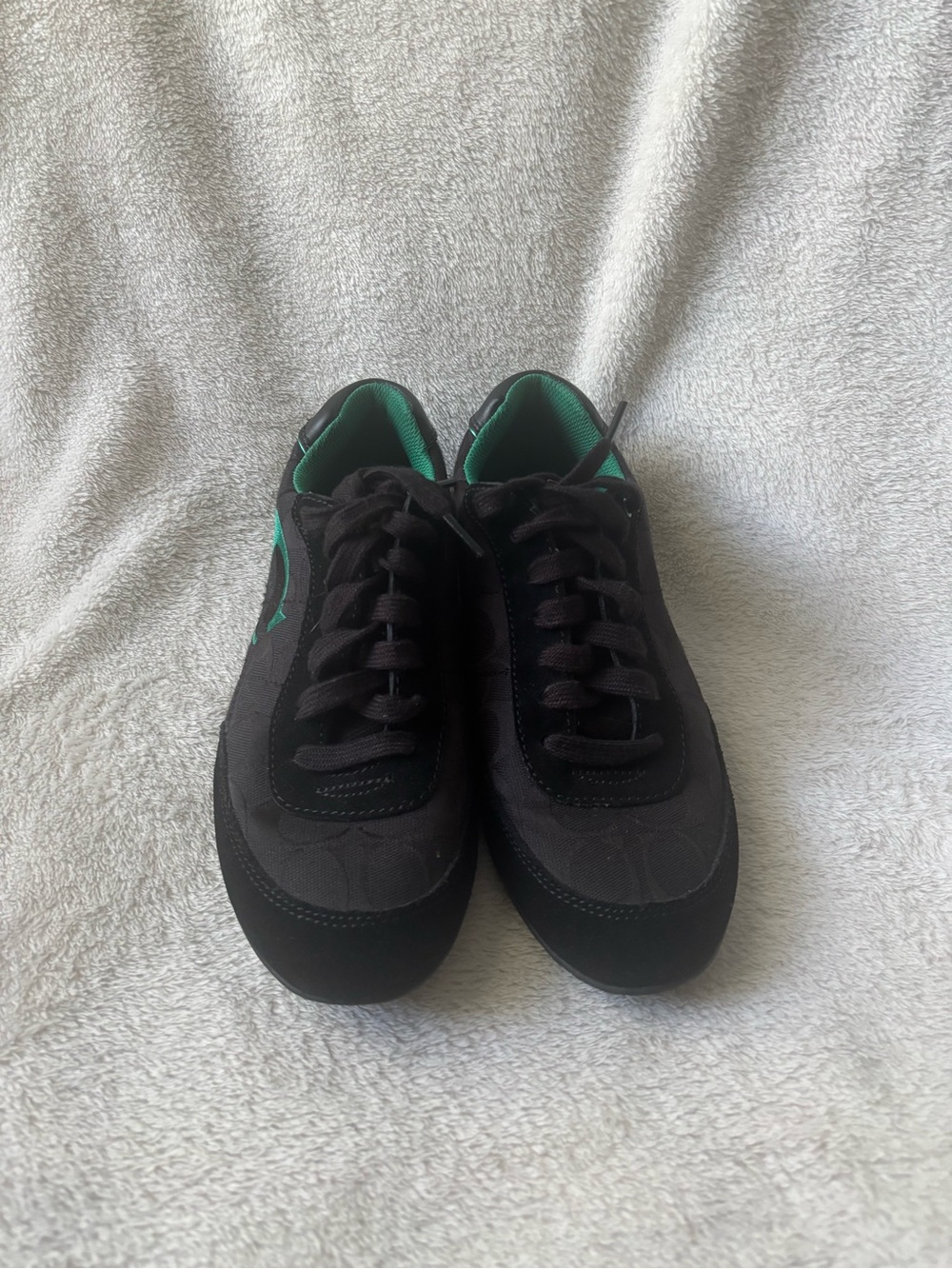Coach Perrie Women Black lace up Sneakers with Green Logo Accent Size 8 - Picture 6 of 8